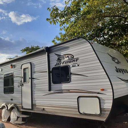 2017 Camper Located At The St. George Rv Park! Ξενοδοχείο Εξωτερικό φωτογραφία